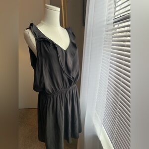 🕊️Express Charcoal Sleeveless Midi Dress